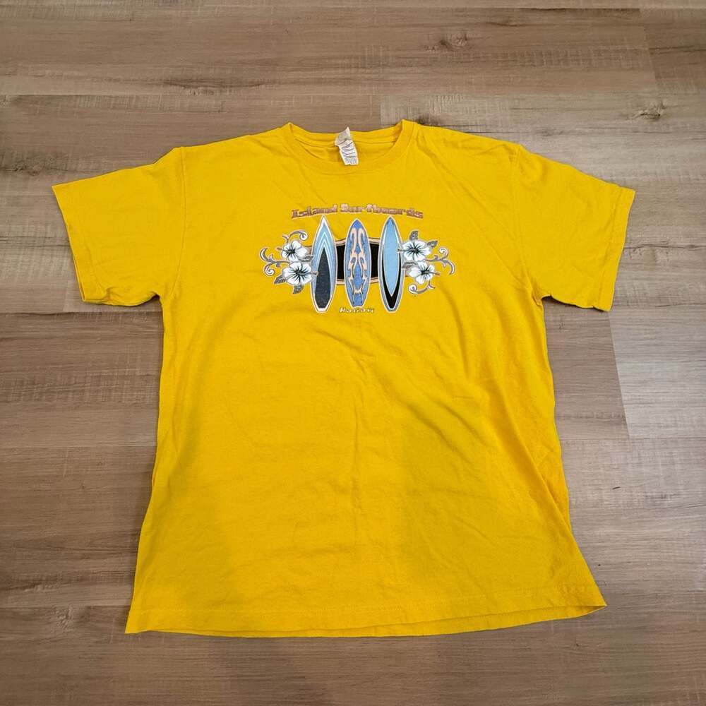 Vintage 90s Island Surfboards Hawaii Graphic T-Shirt Yellow Size Large